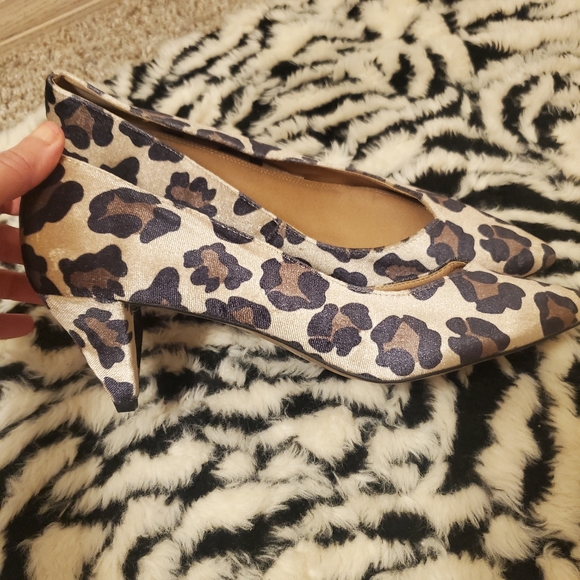 Beautiful heels - Picture 2 of 4